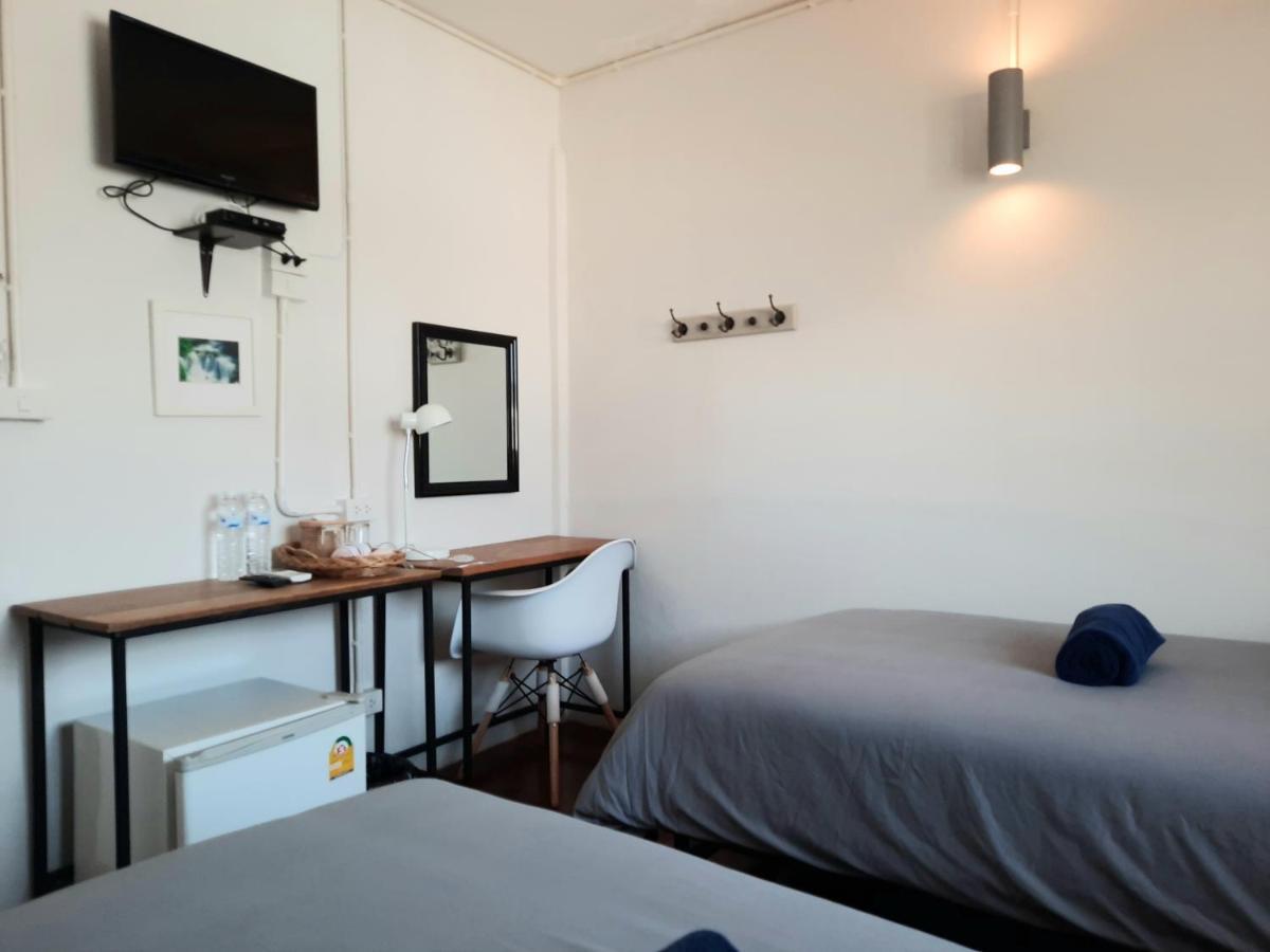 Bed and Breakfast Pingplalee Female House Bangkok Esterno foto