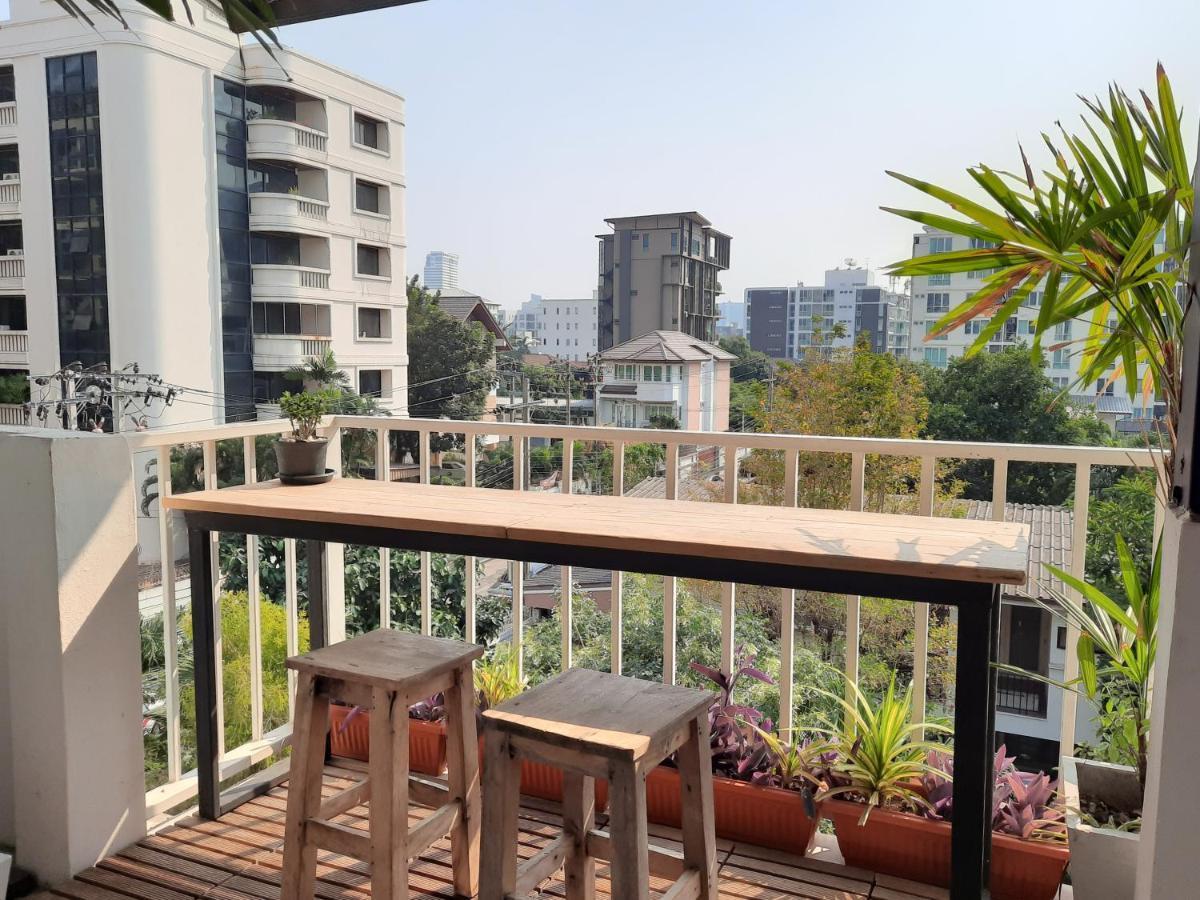 Bed and Breakfast Pingplalee Female House Bangkok Esterno foto